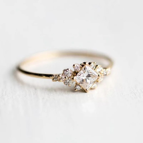18K Gold Filled White Sapphire Diamond Cut Ring - Picture 2 of 3